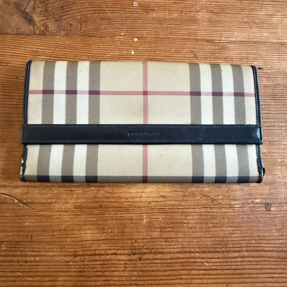 Burberry Nova Beige and Black Check Wallet